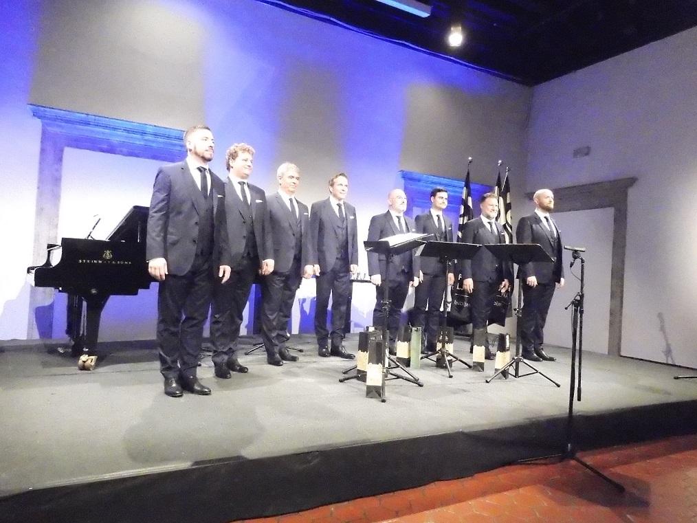 Slovenski oktet z najtežjim programom doslej