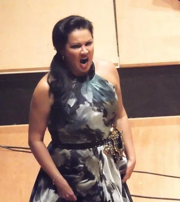 Ana Netrebko in Jusif Ejvazov s Puccinijem