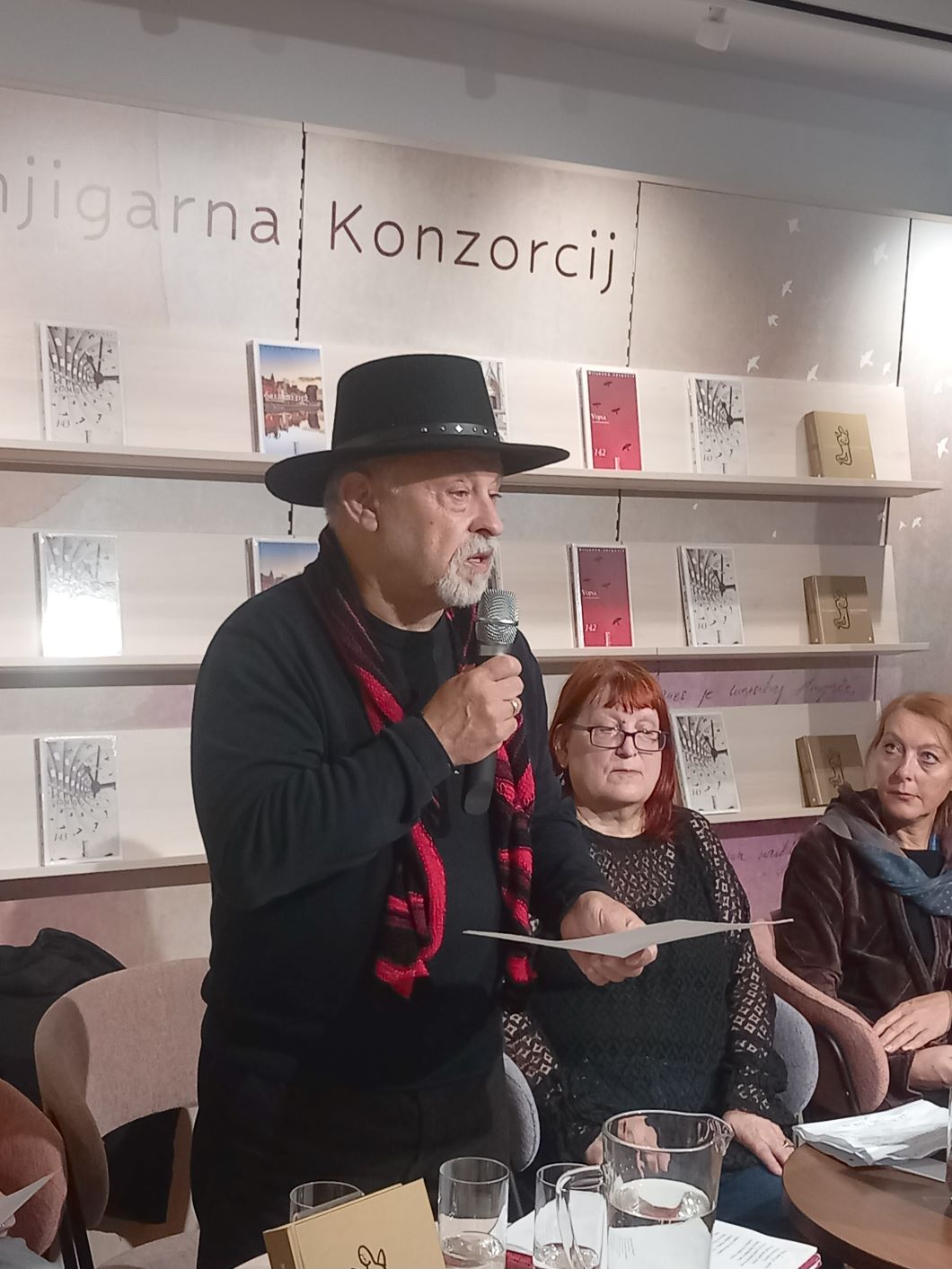 Feri Lainšček postavlja najvišje svobodo in ljubezen